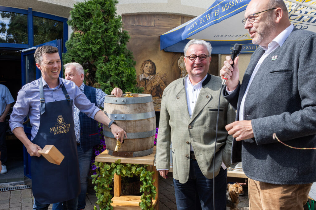 565 Jahre Meißner Schwerter Privatbrauerei, Frühschoppen mit Blasmusik und Faßanstich mit Markus Renner und Eric Schäffer