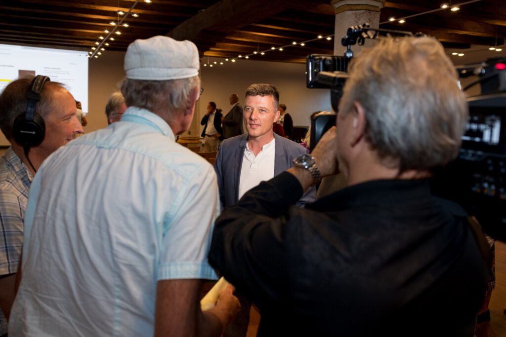 Wahlsieger Markus Renner am Abend der Wahl zum Oberbürgermeister am 7. September 2025